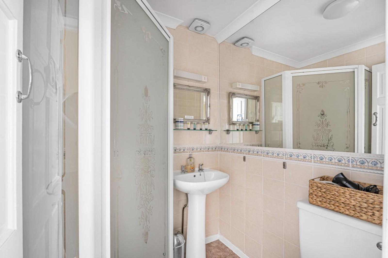 Summerlands Guest House トーキー エクステリア 写真