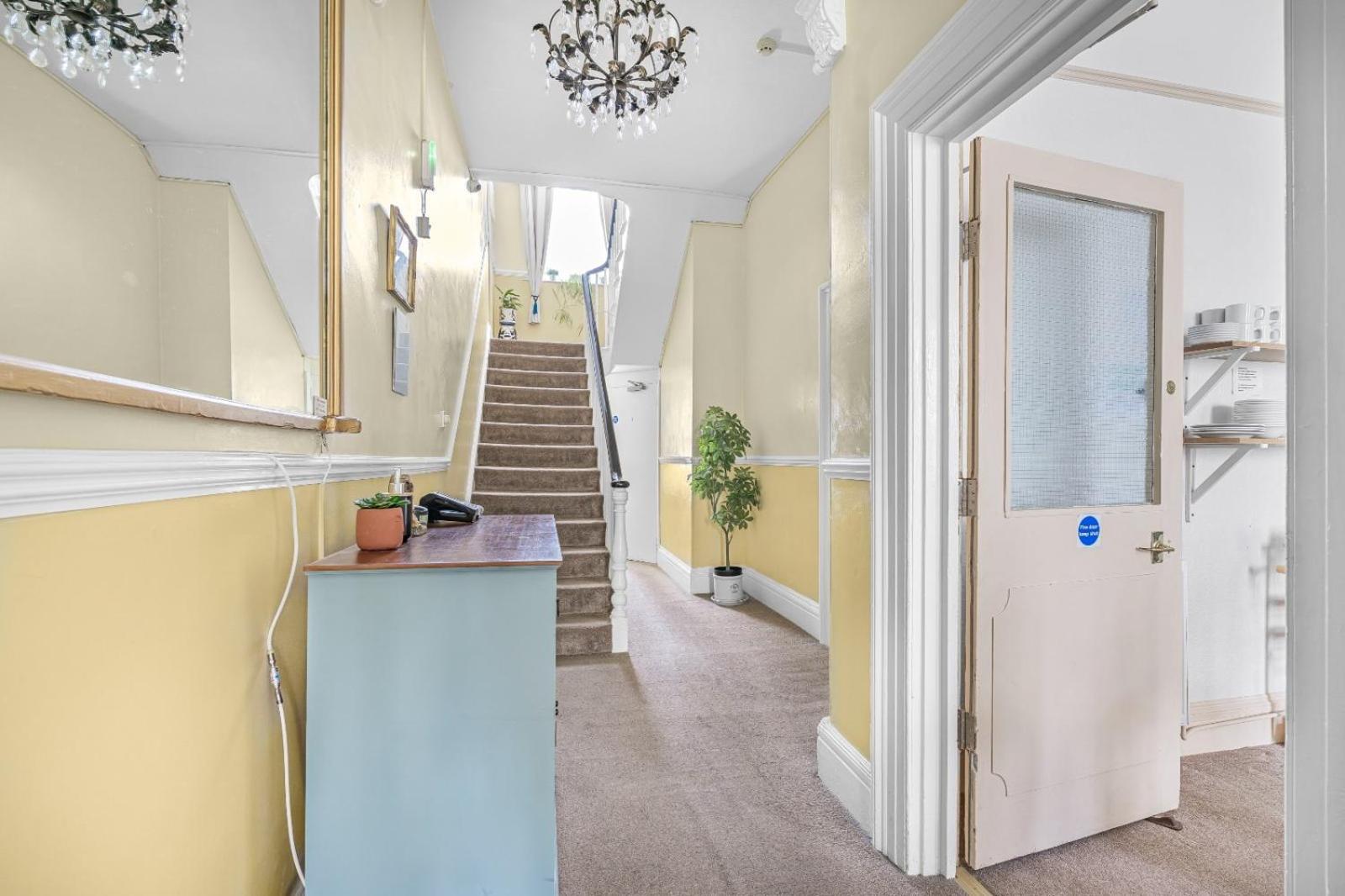 Summerlands Guest House トーキー エクステリア 写真